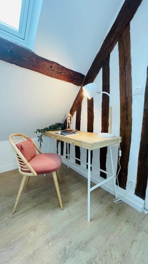 Le Champs Des Oiseaux Apartment Rouen Bagian luar foto